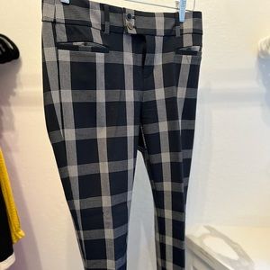 Anthropologie size 4 slim ankle pant